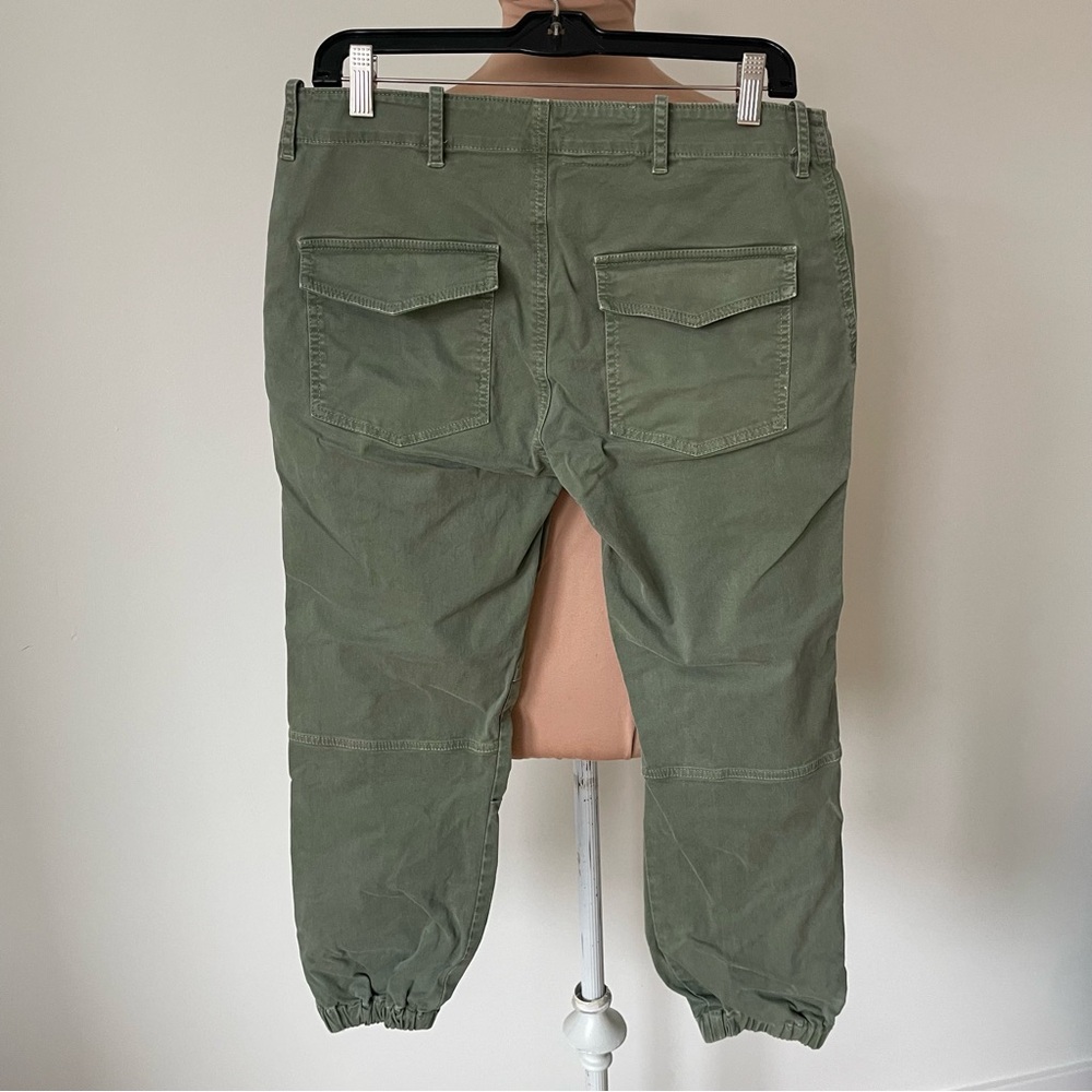 NILI LOTAN Olive Green Cropped French Military Cotton Twill Zipper Ankle Pants 8 - Picture 6 of 11
